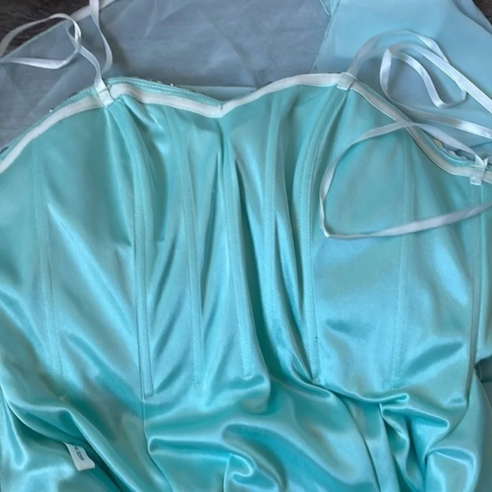Faviana this dress